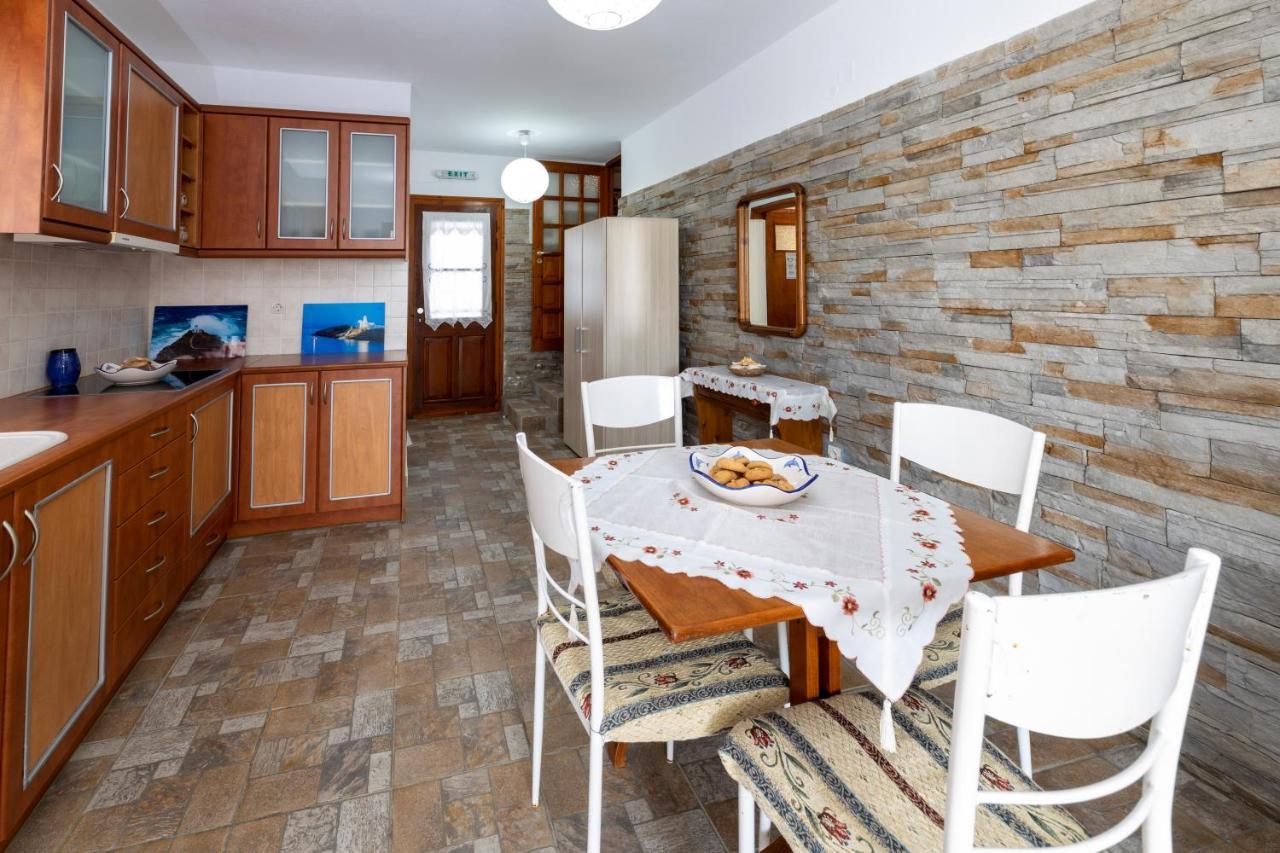 Maria Studios Cherronisos  Buitenkant foto