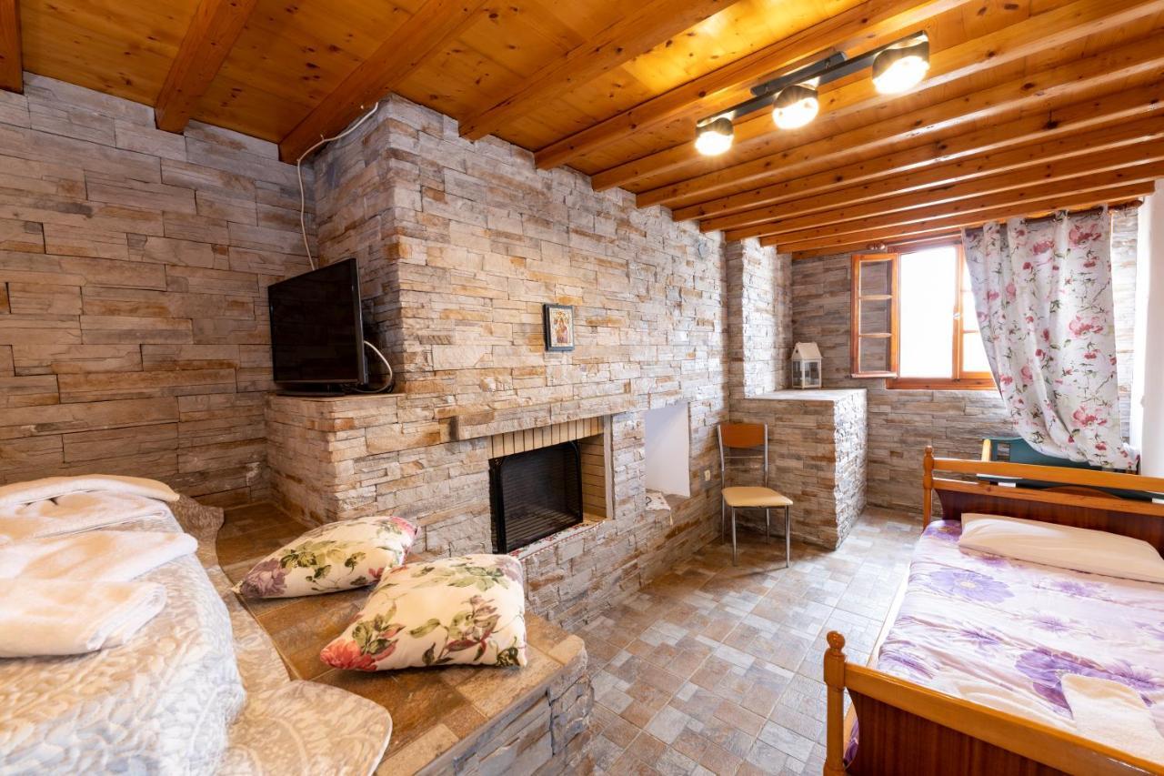 Maria Studios Cherronisos  Buitenkant foto